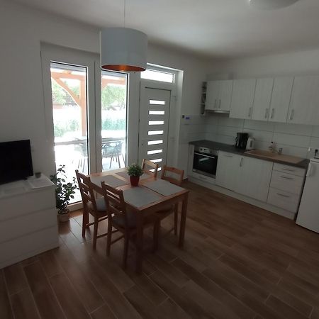 Relax Apartment Fonyód 外观 照片